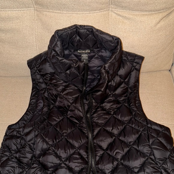 Athleta Women's Quilted Black Vest - Picture 1 of 8